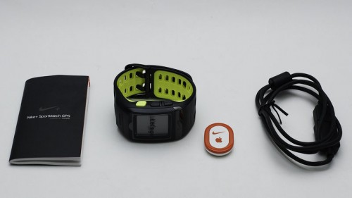 Content inside the Nike+ SportWatch GPS box