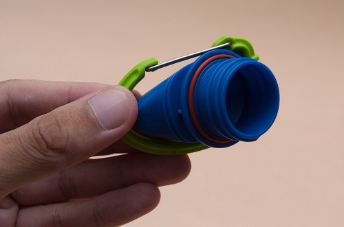 Easy screw on cap with O-ring to prevent leakage